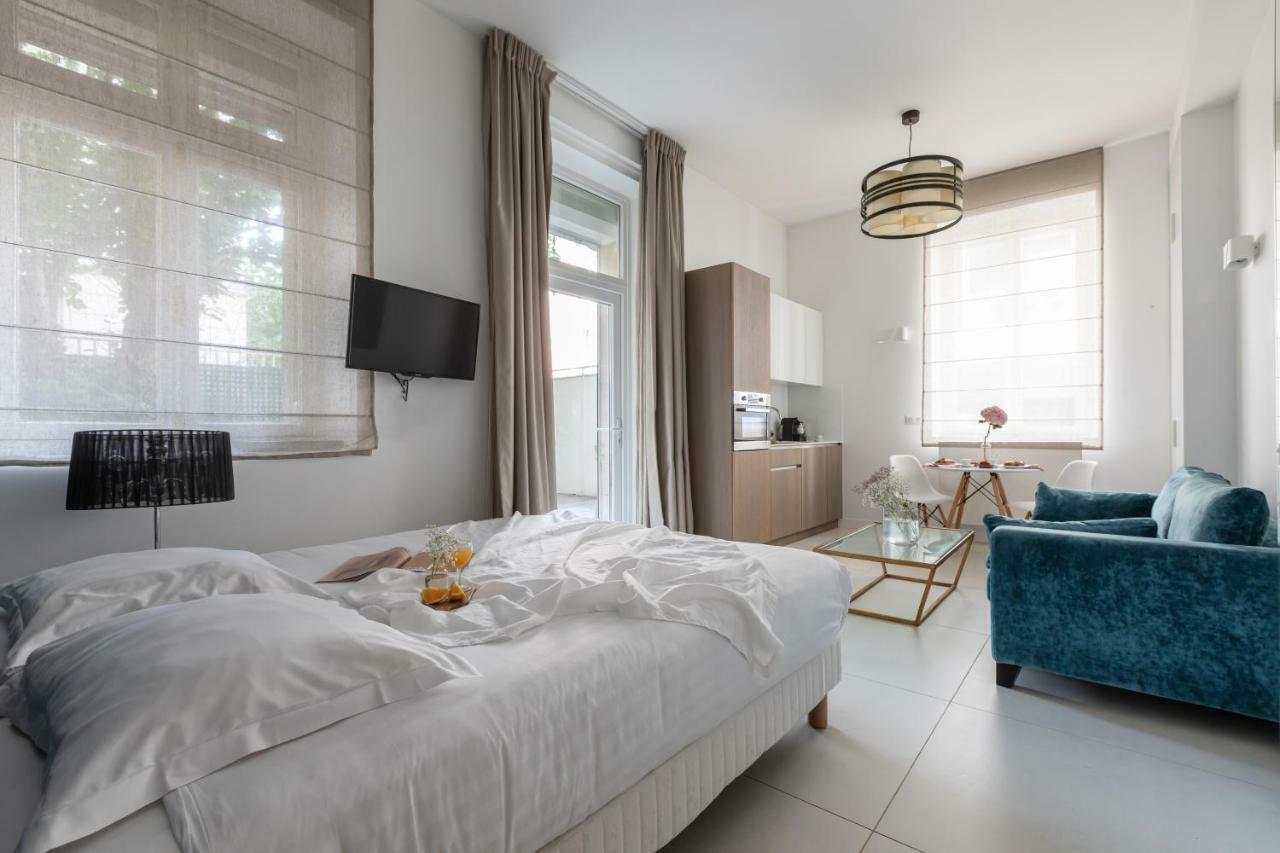 Milestay Champs Elysees Paris Luaran gambar